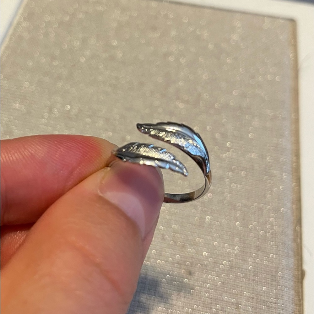 Assorted Silver Rings - Picture 6 of 6